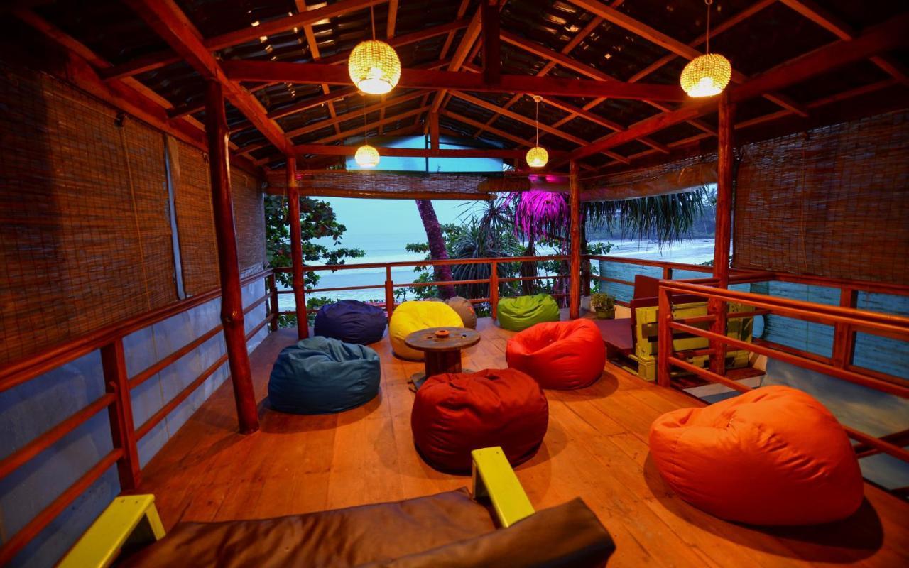 Palm Leaf Surf Cafe Hotel Galle Ngoại thất bức ảnh