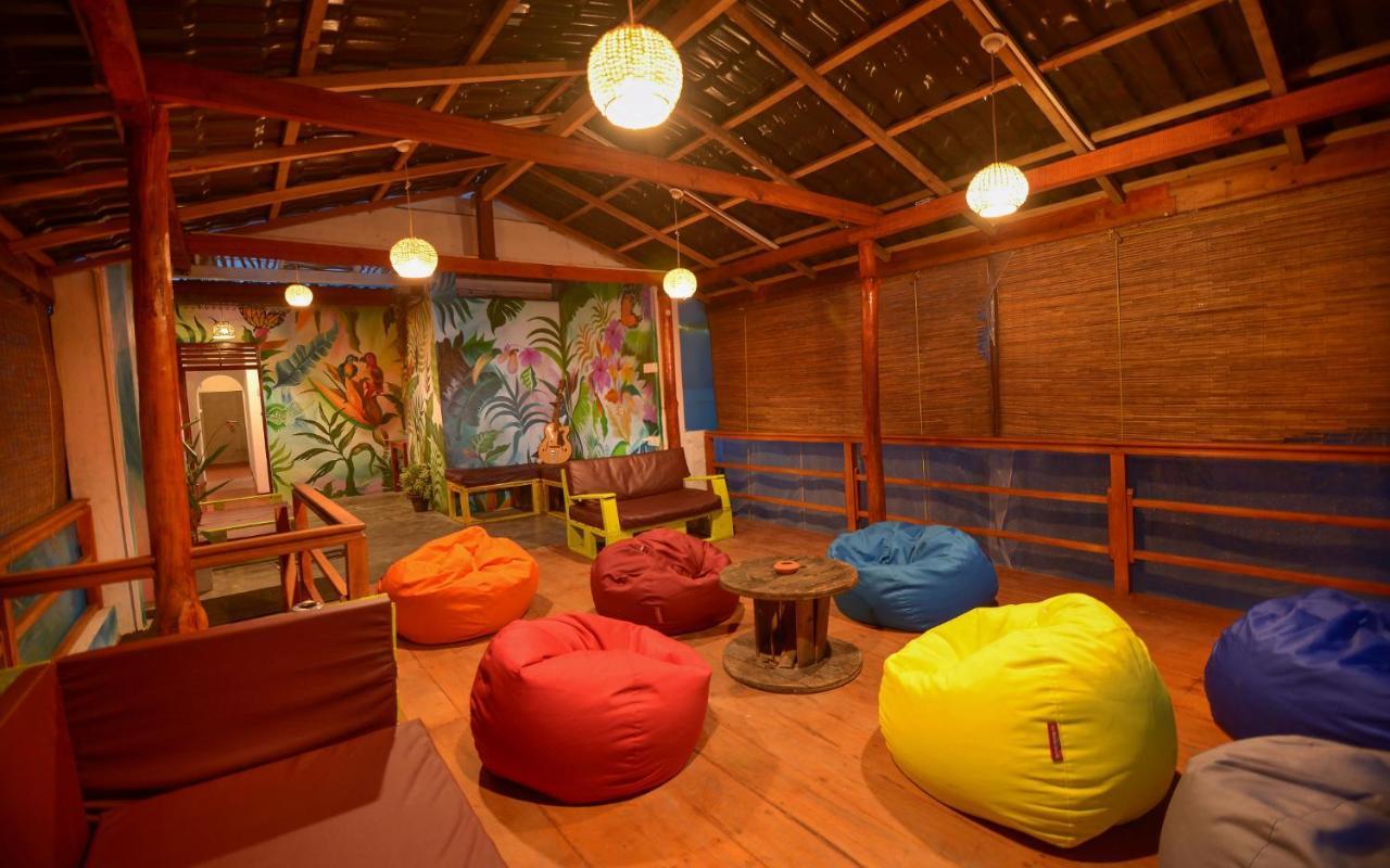 Palm Leaf Surf Cafe Hotel Galle Ngoại thất bức ảnh